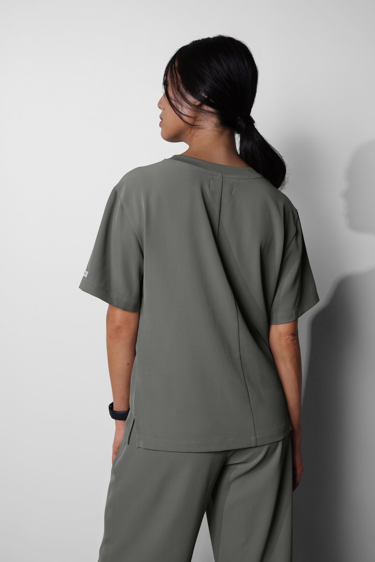 Women's No.34 Short Sleeve Crew Neck Scrub Top in PerformaCREPE
