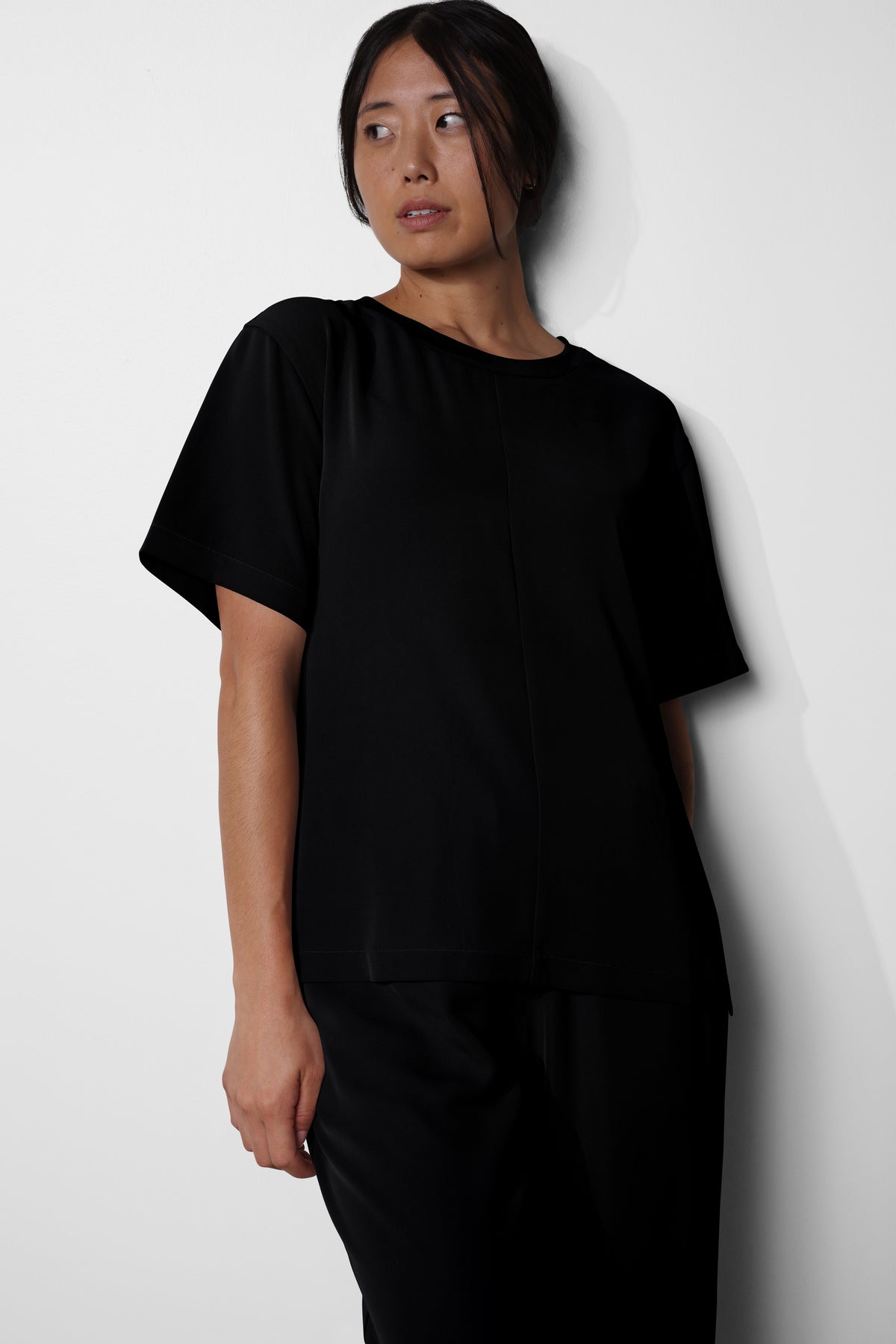 Women's No.34 Short Sleeve Crew Neck Scrub Top in PerformaCREPE