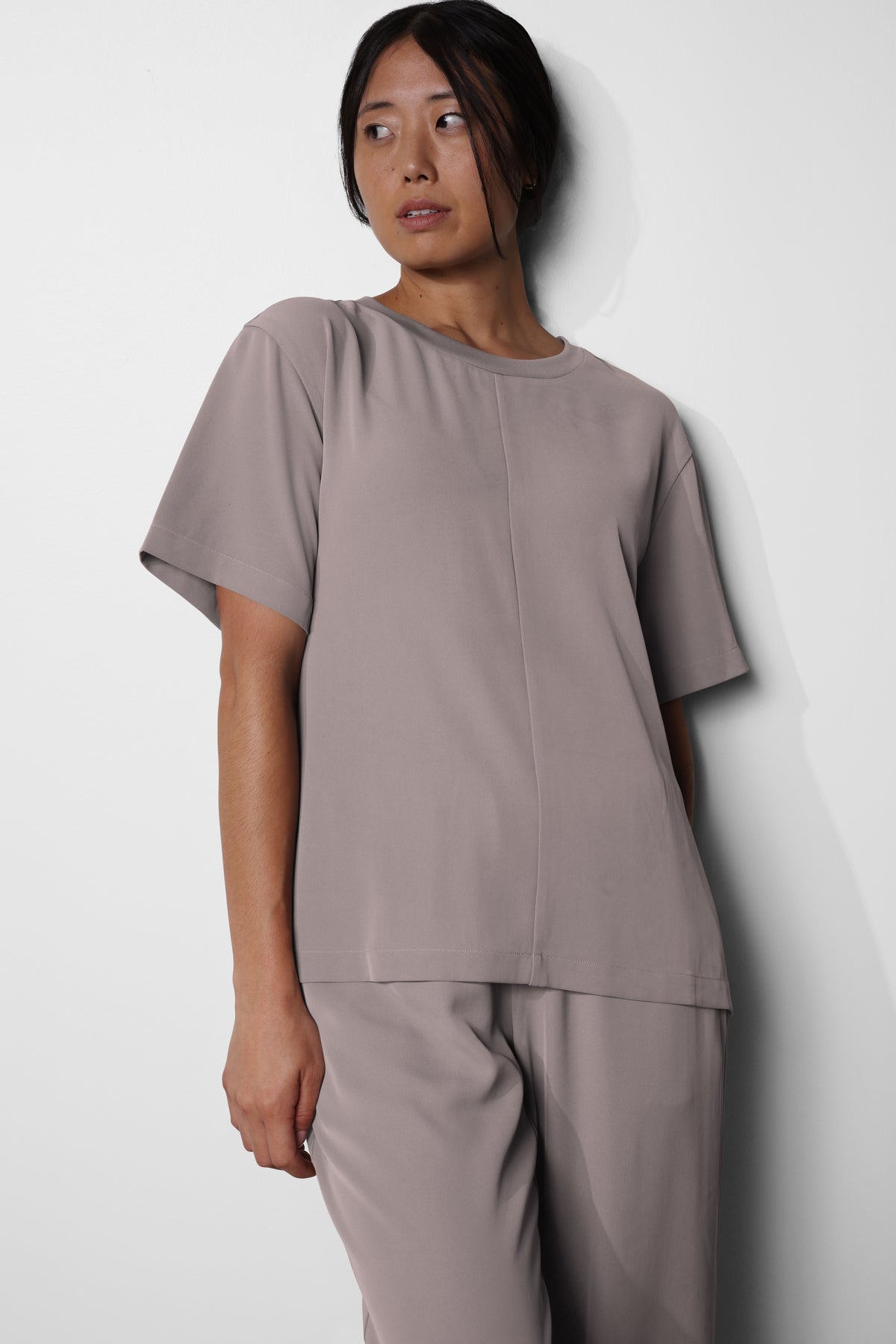 Women's No.34 Short Sleeve Crew Neck Scrub Top in PerformaCREPE