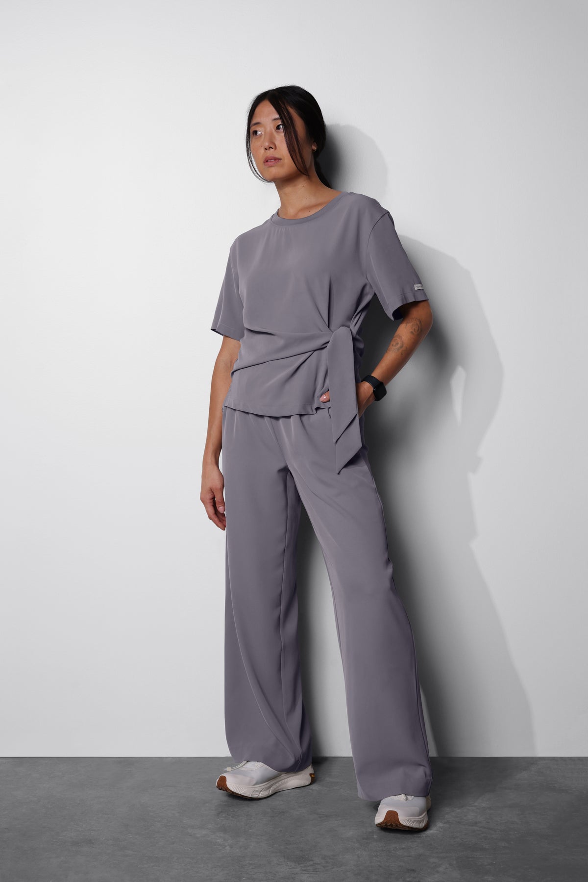 Women's No.45 Short Sleeve Crew Neck Waist Tie Scrub Top in PerformaCREPE