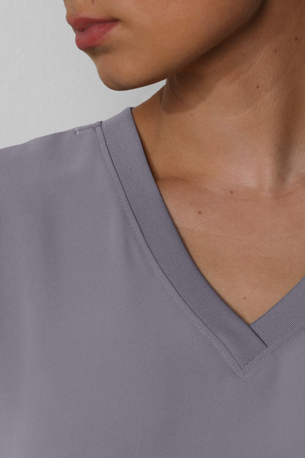 Women's No.11 Short Sleeve V-Neck 2 Pocket Scrub Top in PerformaCREPE