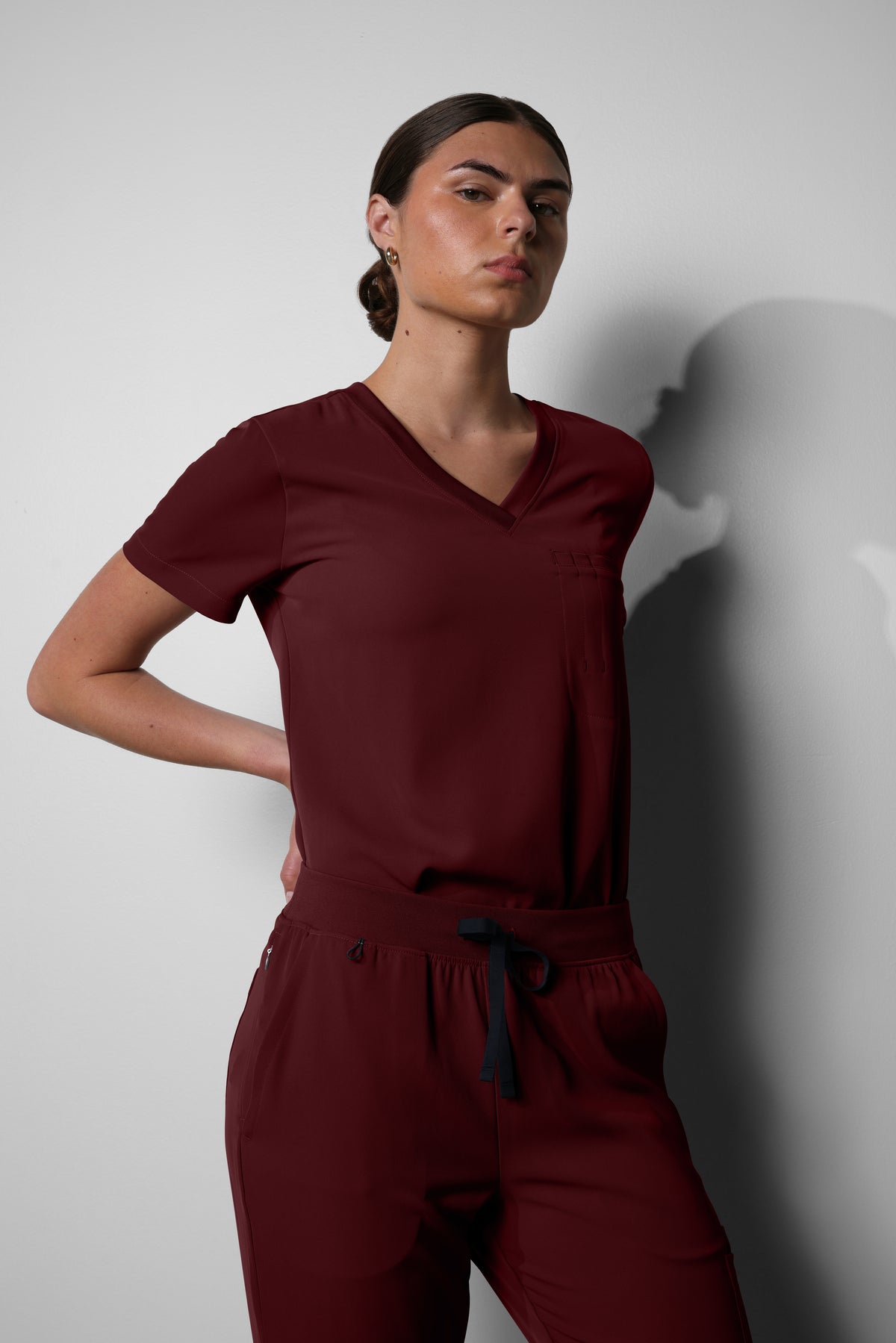 Women's No.10 Short Sleeve V-Neck 1 Pocket Scrub Top in PerformaCREPE