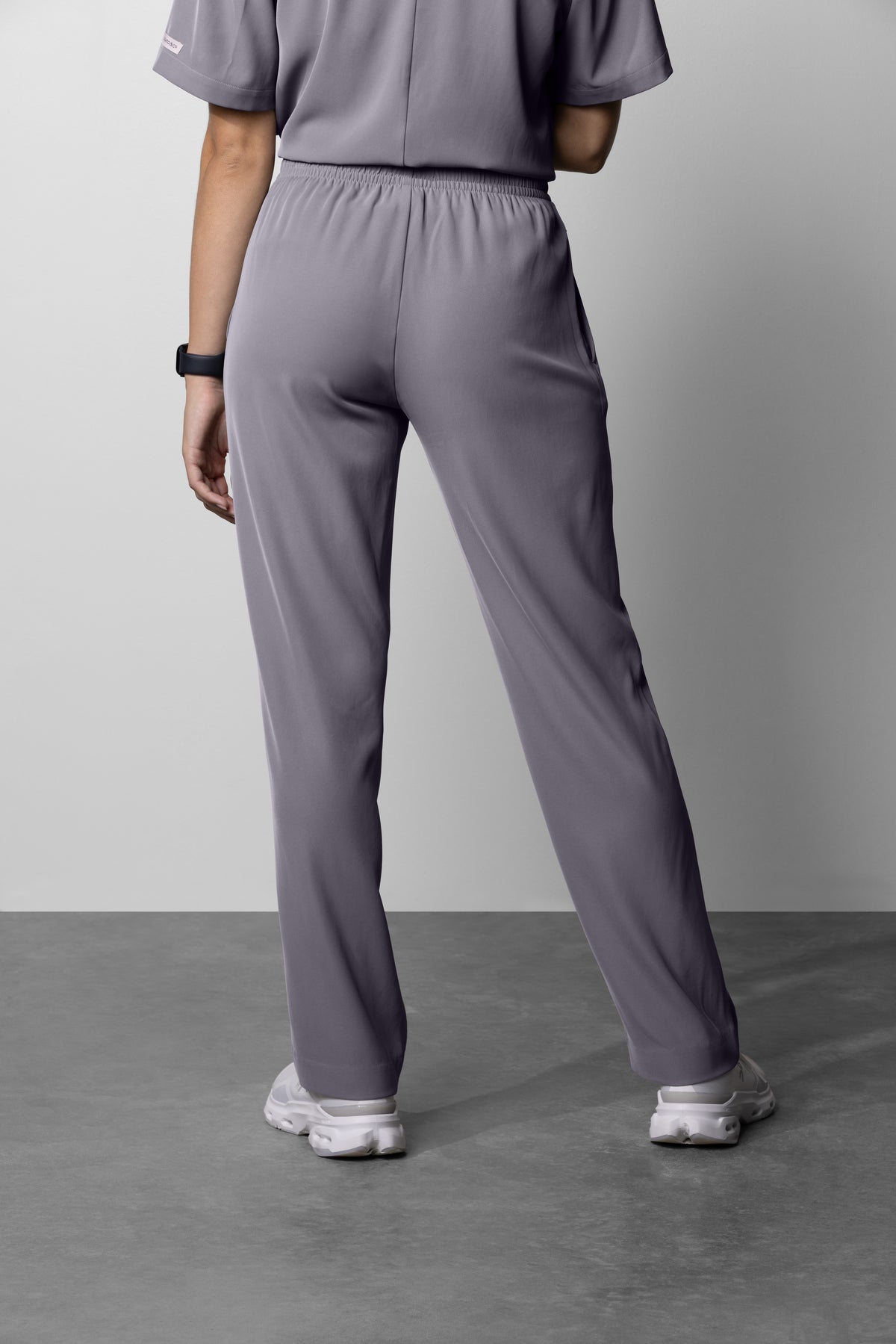 Women's No.37 Straight Leg Scrub Pant in PerformaCREPE