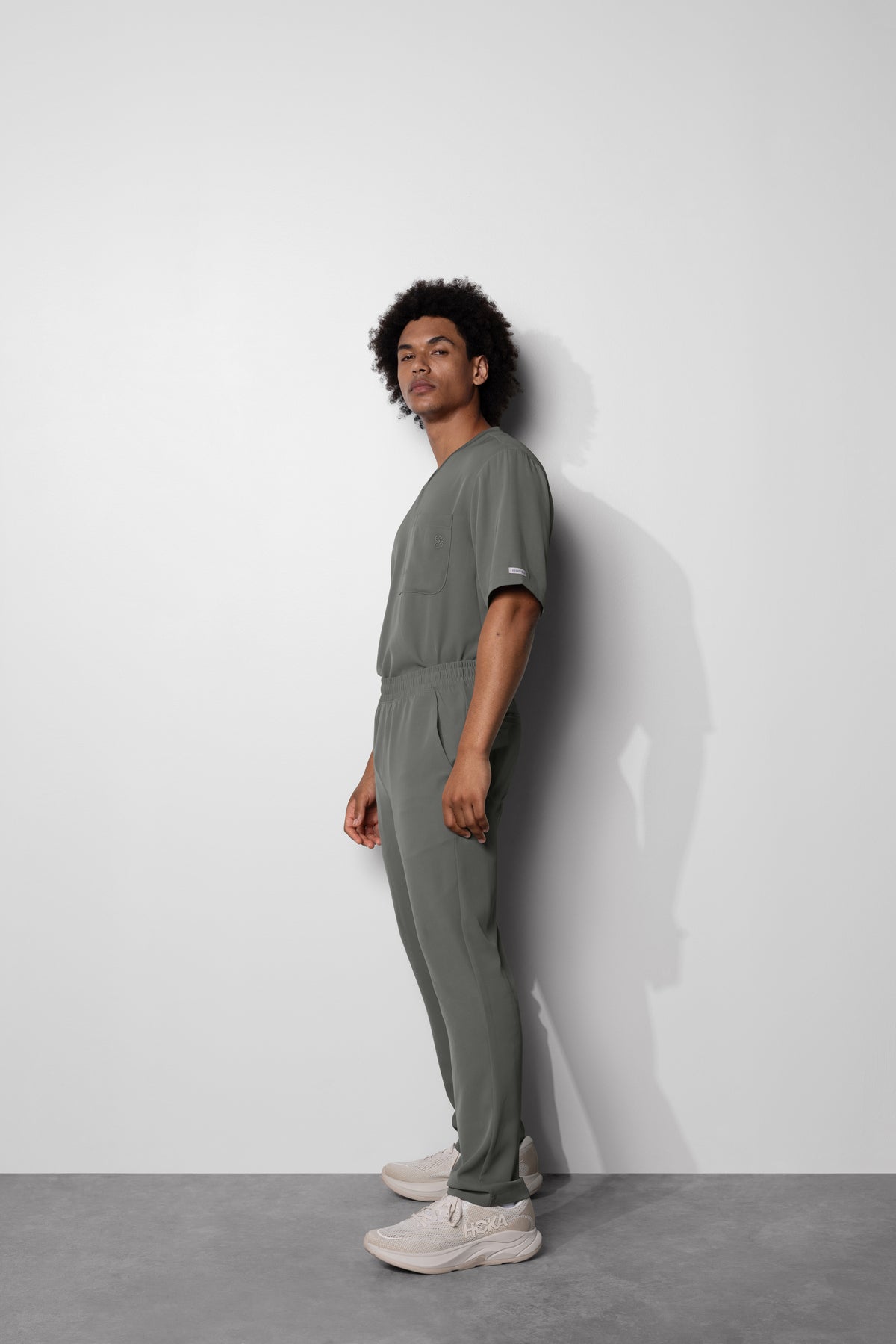 Men's No.19 Straight Leg 5 Pocket Scrub Pant in PerformaCREPE
