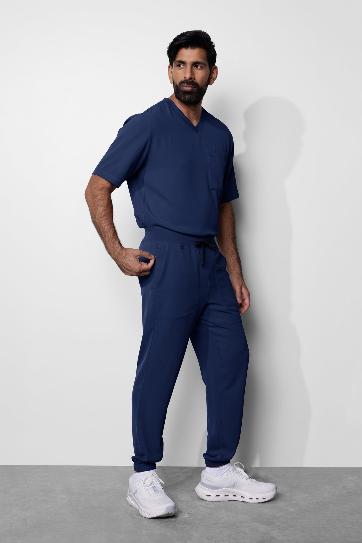 Men's No.32 Jogger 5 Pocket Scrub Pant in PerformaCREPE