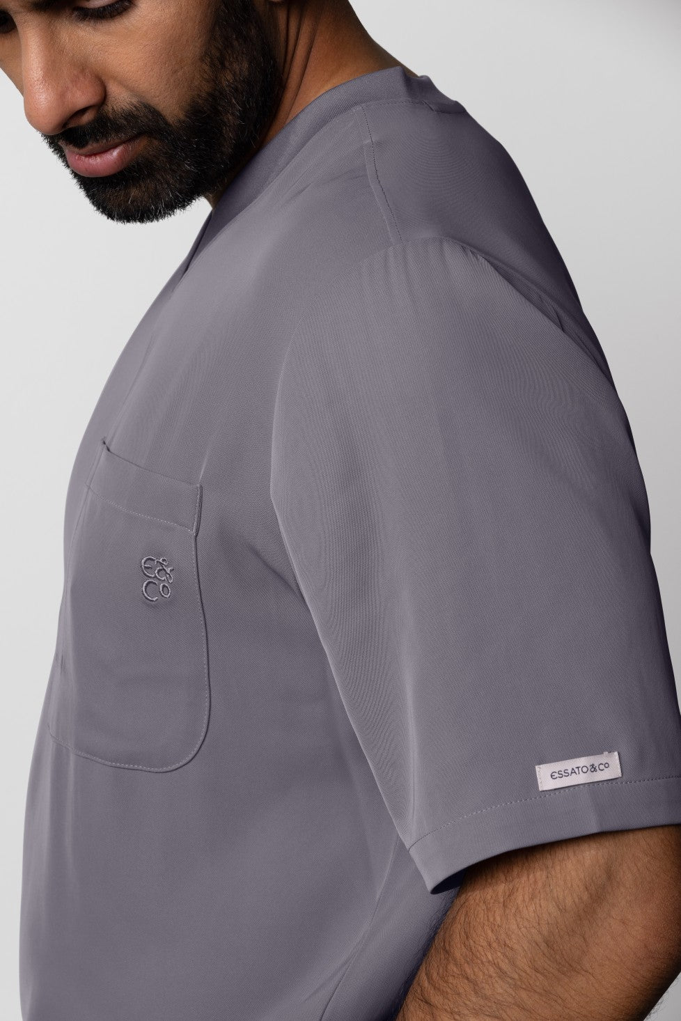 Men's No.16 Short Sleeve V-Neck 1 Pocket Scrub Top in PerformaCREPE