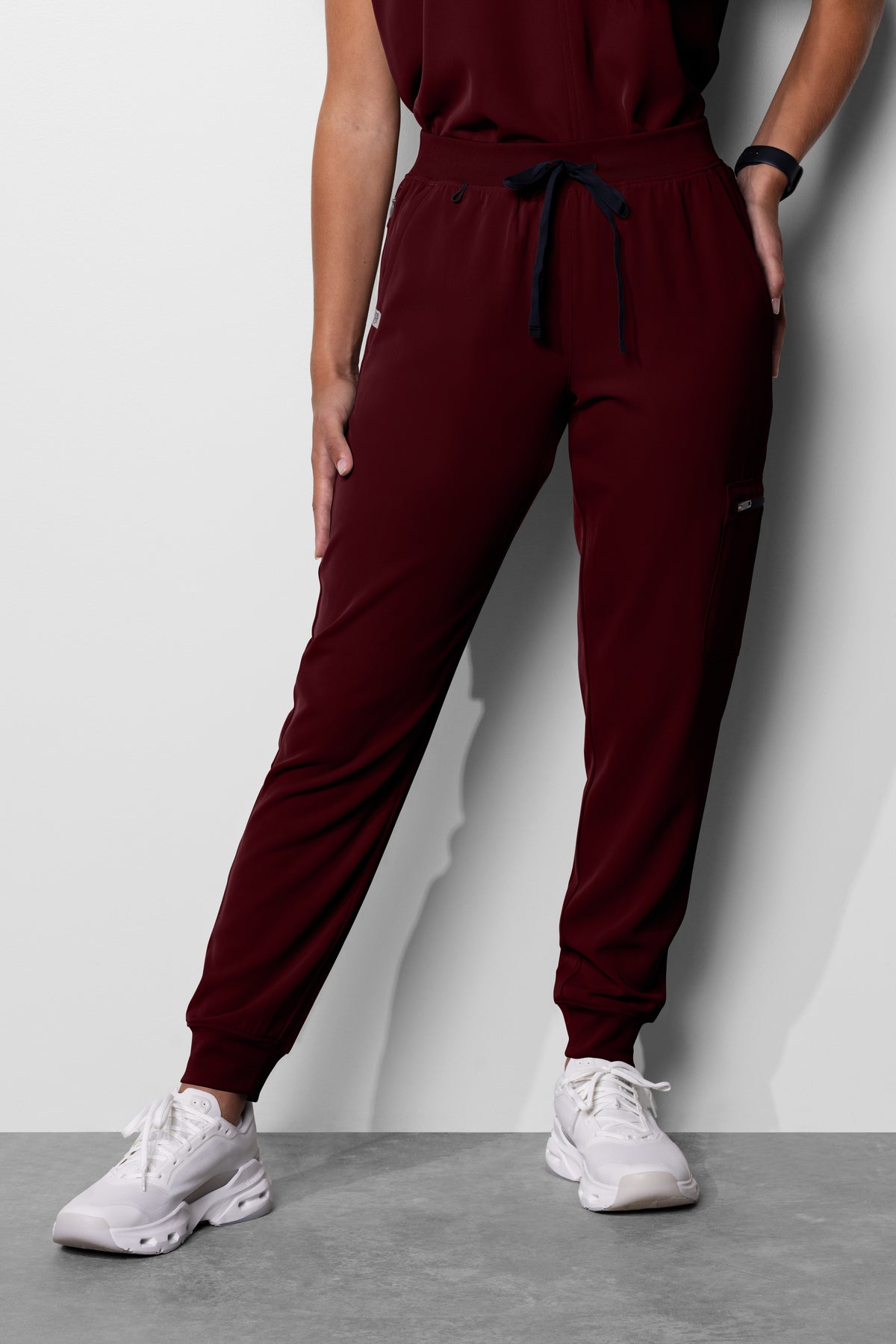 Women's No.14 Jogger 5 Pocket Scrub Pant in PerformaCREPE
