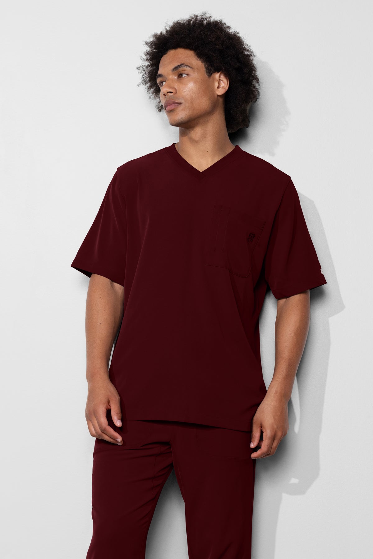 Men's No.16 Short Sleeve V-Neck 1 Pocket Scrub Top in PerformaCREPE