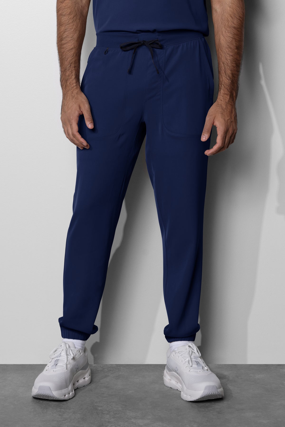 Men's No.32 Jogger 5 Pocket Scrub Pant in PerformaCREPE