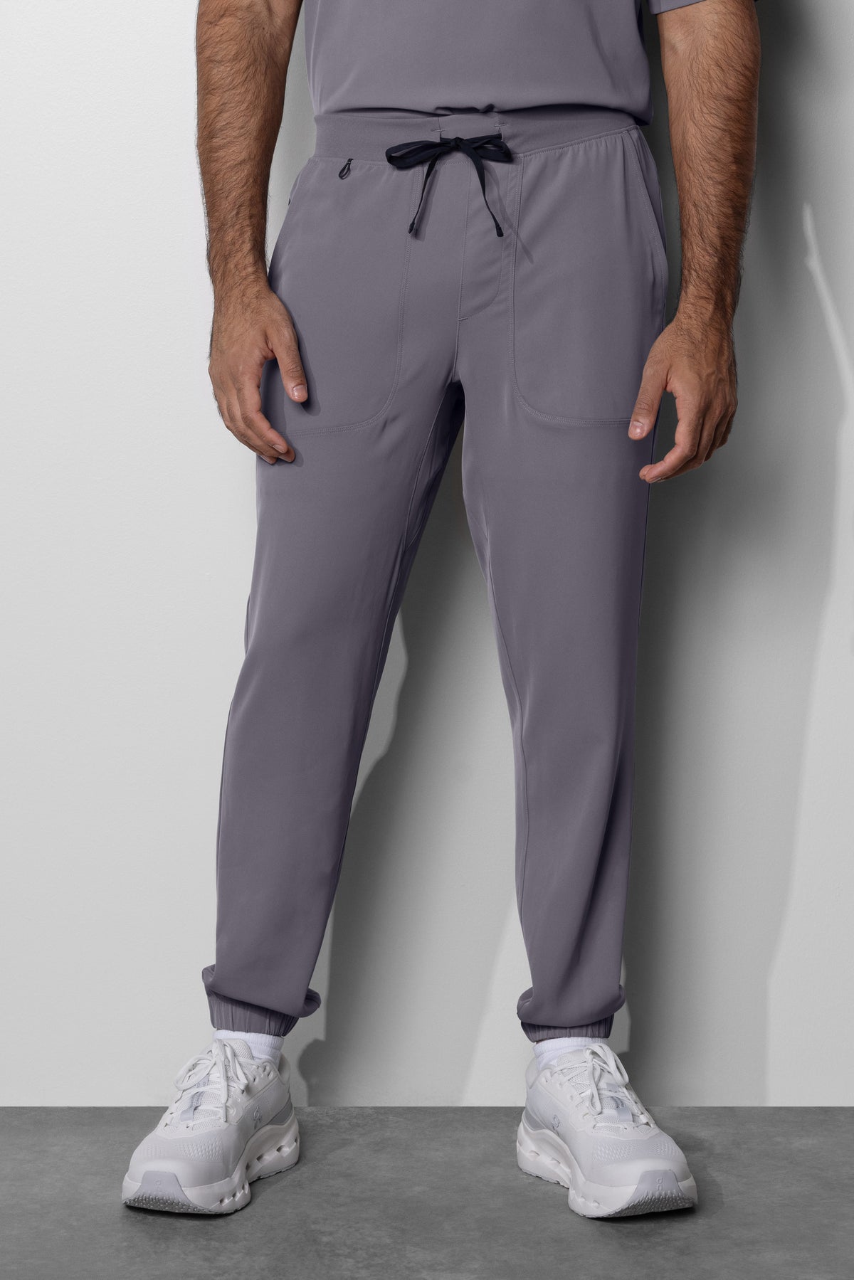 Men's No.32 Jogger 5 Pocket Scrub Pant in PerformaCREPE