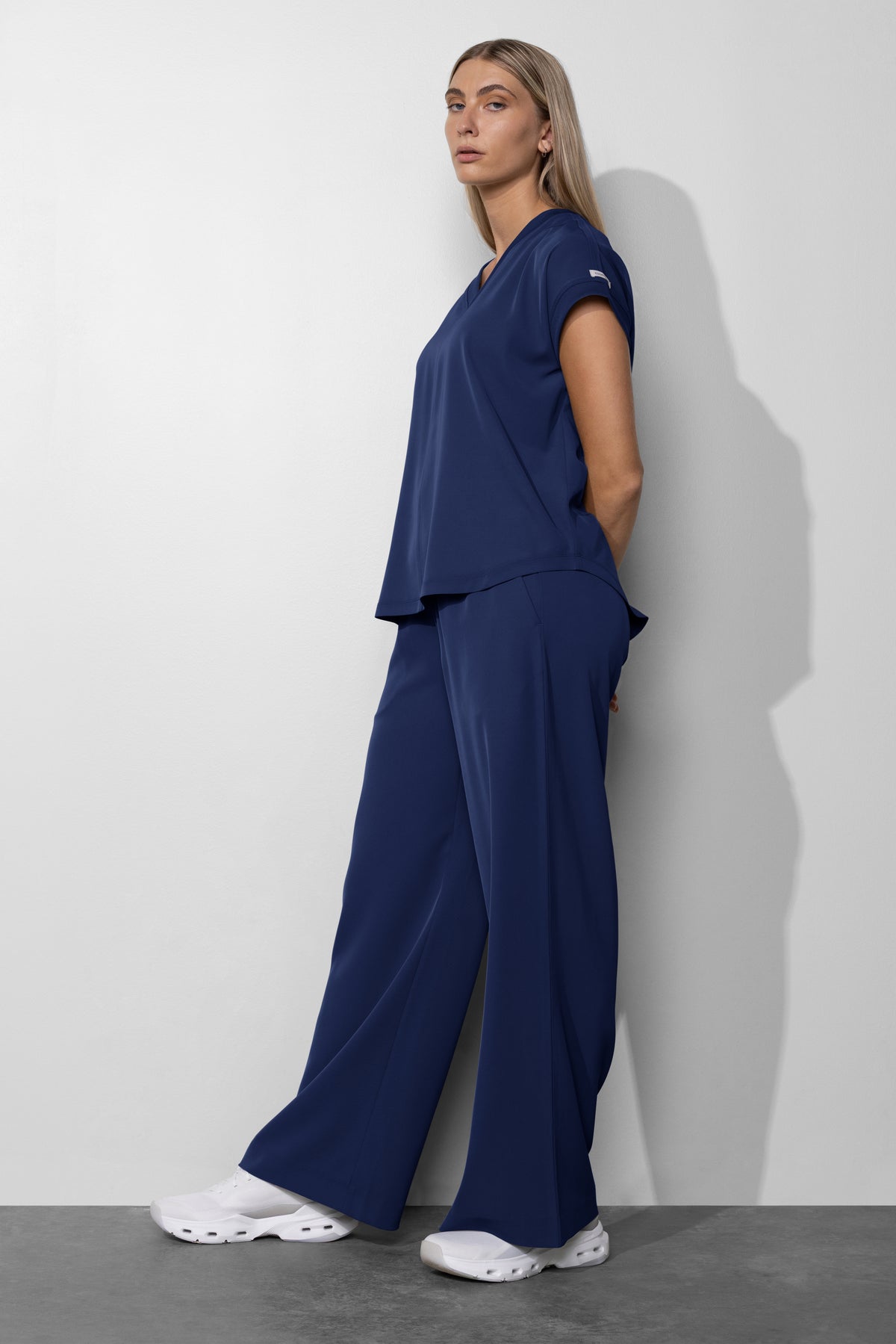 Women's No.39 Wide Leg Scrub Pant in PerformaCREPE